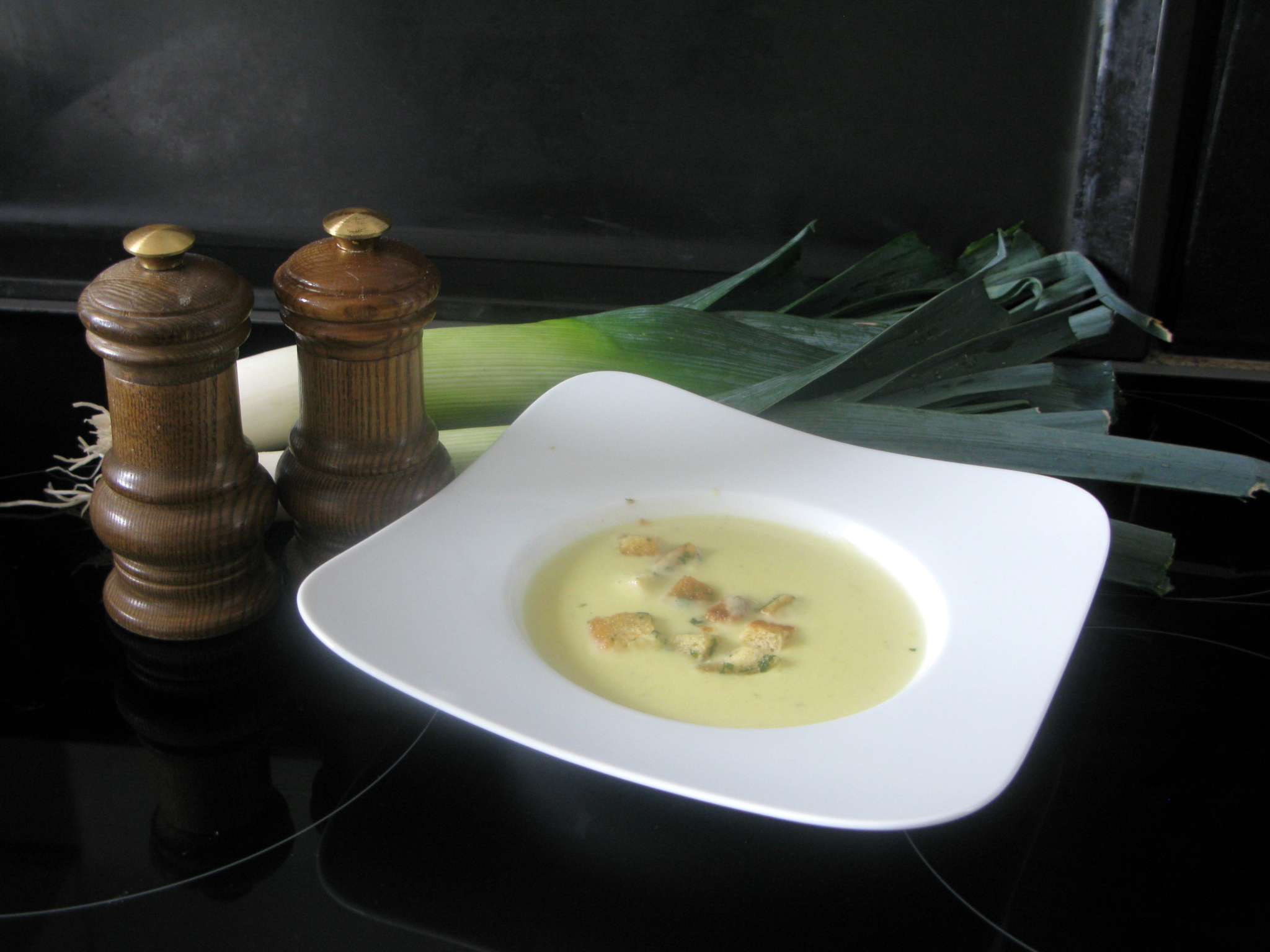 Lauchcremesuppe - Erlebnisbauernhof Gertrudenhof Lauchcremesuppe - Erlebnisbauernhof Gertrudenhof